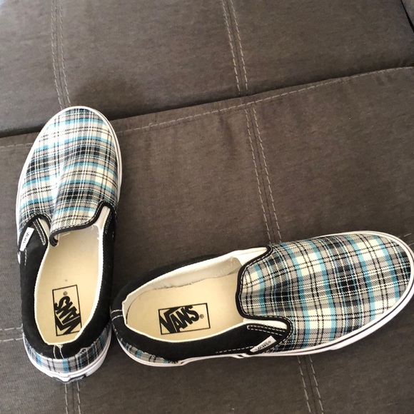 poshmark vans slip ons